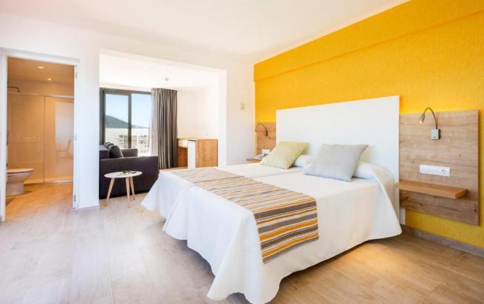 โฮเต็ล แอนด์ อปาร์ตาเมนโตส กาซาบลังกา Hotel ซานตาปอนซา ห้อง รูปภาพ